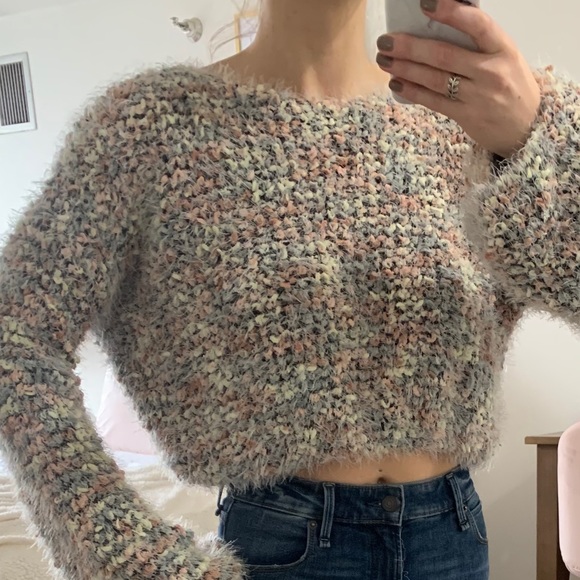 Cropped multi colored fuzzy sweater - Picture 2 of 2